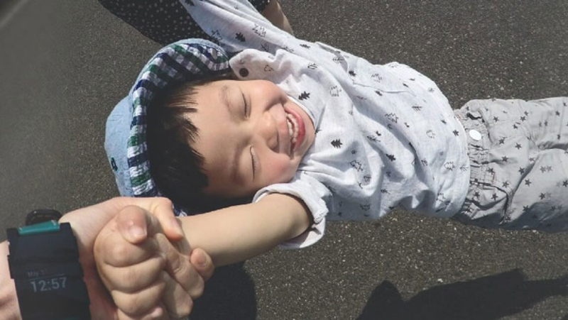 Vì sao nên mua bảo hiểm cho con sớm